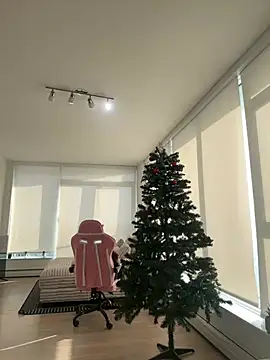 jAsMinE678 online show from January 6, 6:20 pm