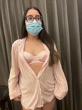 jAsMinE678 online show from June 21, 3:58 pm