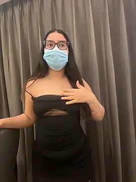 jAsMinE678 online show from June 26, 6:29 am