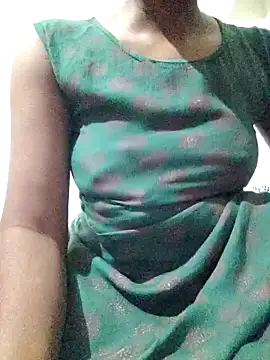 rituporna2004 online show from December 22, 2:52 am