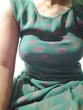 rituporna2004 online show from February 2, 1:48 am