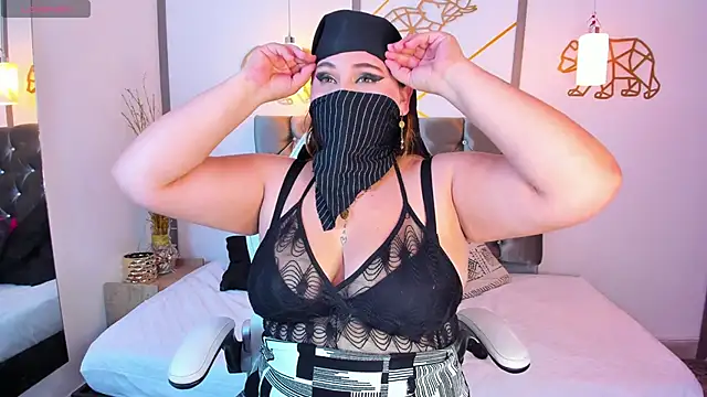 SalmaZaman online show from September 10, 7:25 pm