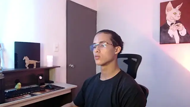 Snapshot of alejo_x3 chatting on January 14, 5:30 am alejo x3 online show from January 14, 5:30 am