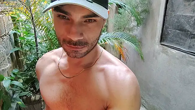 sexyboycolombi4 online show from January 23, 4:59 pm