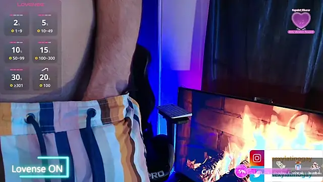 Snapshot of sexyboycolombi4 chatting on June 30, 9:32 am sexyboycolombi4 online show from June 30, 9:32 am