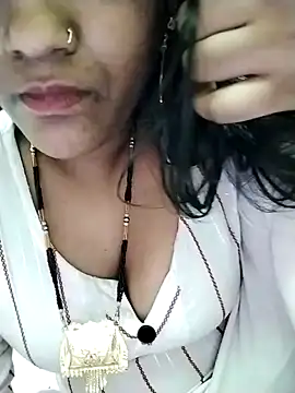 Snapshot of IslamicPimento chatting on February 7, 7:18 am IslamicPimento online show from February 7, 7:18 am