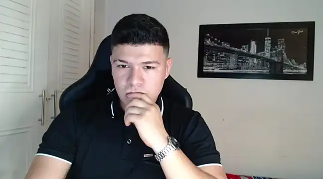 Plug Control online show from December 13, 3:16 am