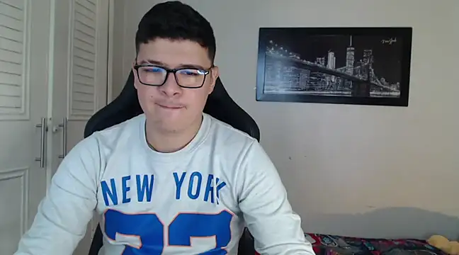 Plug Control online show from December 26, 4:36 pm