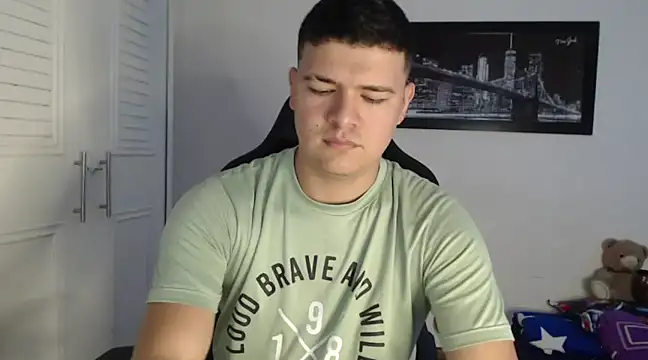 Plug Control online show from December 31, 8:45 pm