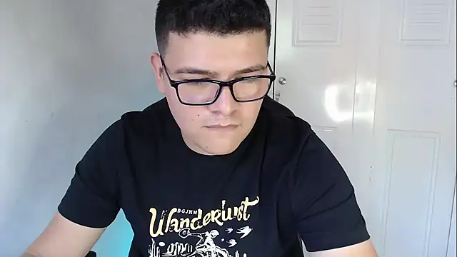 Plug Control online show from September 26, 5:17 pm