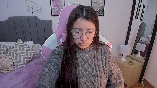 Amy joones online show from March 20, 11:04 am