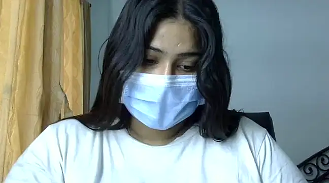 cutelady65 online show from January 11, 7:17 am