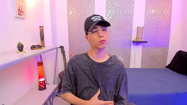 Nikolay Gregori online show from December 1, 4:17 am