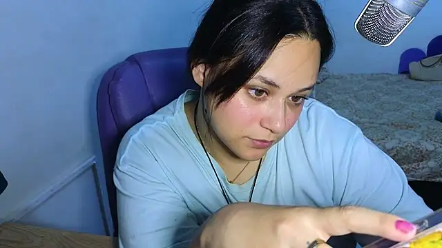 Snapshot of Luciernaga18 chatting on July 30, 1:48 am Luciernaga18 online show from July 30, 1:48 am