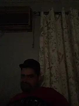 Miguel16i online show from January 2, 4:52 am