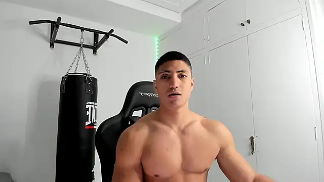 dan01  online show from April 8, 6:02 am