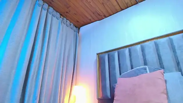 Eda Bonne online show from April 6, 11:33 am