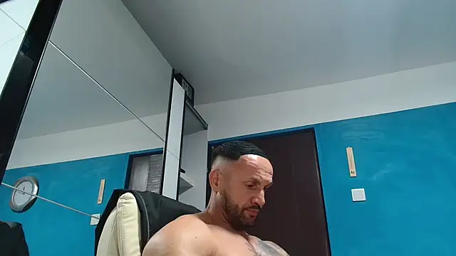 Magnificmuscles89 online show from October 6, 9:12 pm