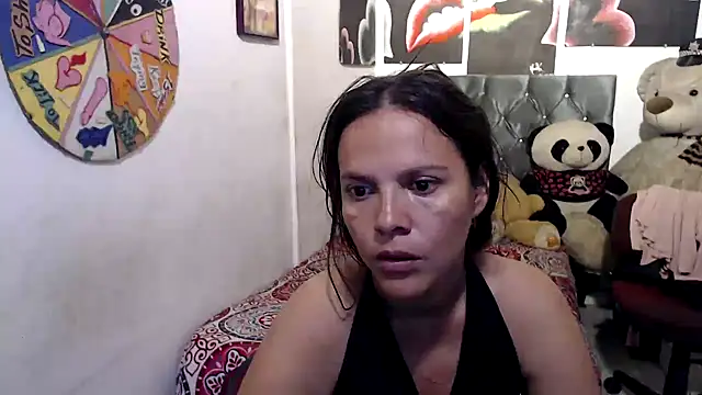 Snapshot of manzanahot9 chatting on March 9, 1:26 pm manzanahot9 online show from March 9, 1:26 pm