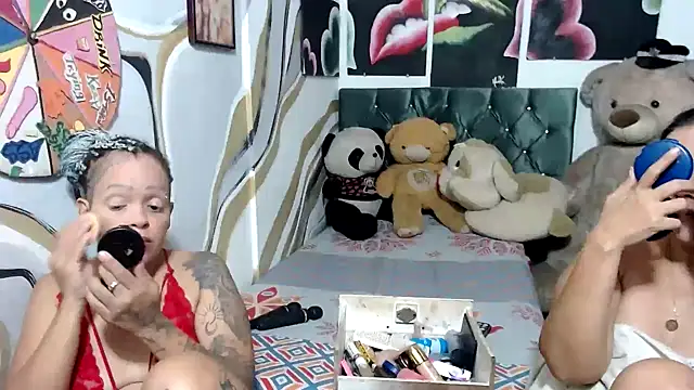 Snapshot of manzanahot9 chatting on October 6, 7:11 pm manzanahot9 online show from October 6, 7:11 pm