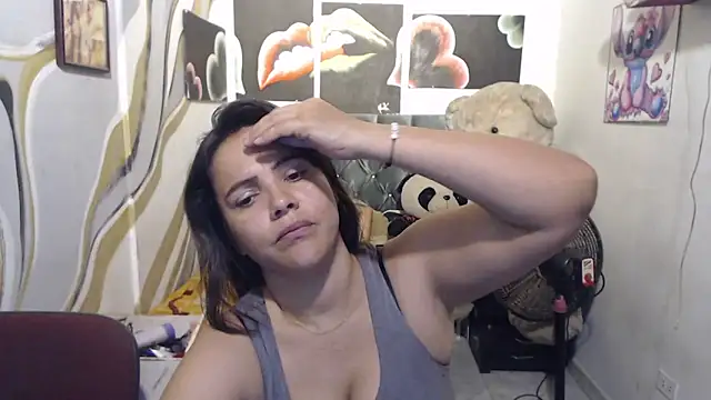 Snapshot of manzanahot9 chatting on November 25, 5:35 pm manzanahot9 online show from November 25, 5:35 pm