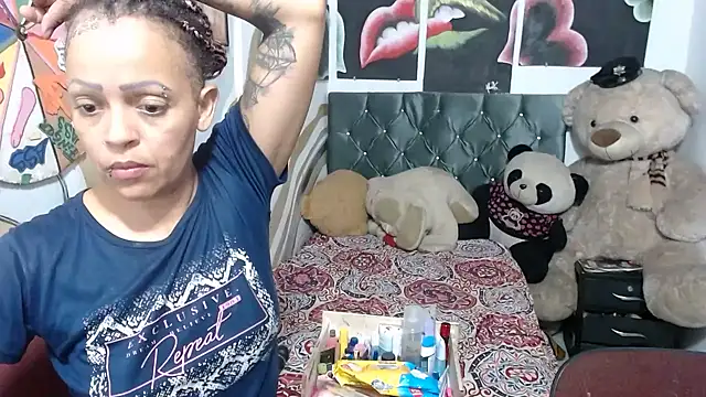 manzanahot9 online show from March 29, 6:30 pm