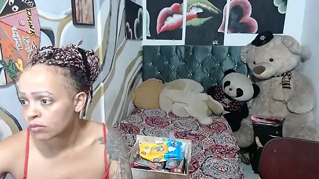 manzanahot9 online show from April 2, 8:06 pm