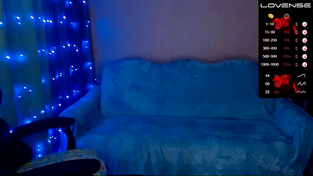 Snapshot of Cutie-Melanie chatting on March 22, 9:21 pm Cutie-Melanie online show from March 22, 9:21 pm