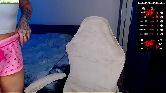 Snapshot of Cutie-Melanie chatting on September 25, 10:13 pm Cutie-Melanie online show from September 25, 10:13 pm