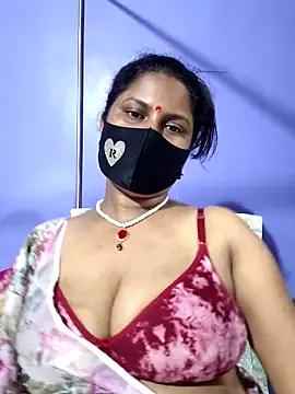 Snapshot of Baby_Sexy_10 chatting on April 18, 4:33 pm Baby Sexy 10 online show from April 18, 4:33 pm