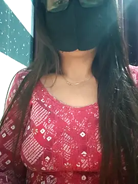 Aishwaryaa 69 online show from March 7, 2:01 pm