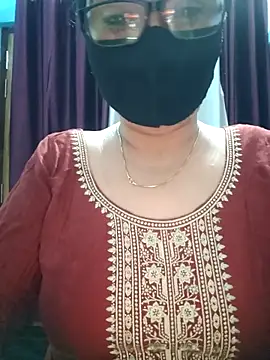 Aishwaryaa 69 online show from October 3, 3:47 am