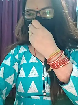 Aishwaryaa 69 online show from November 18, 7:46 am