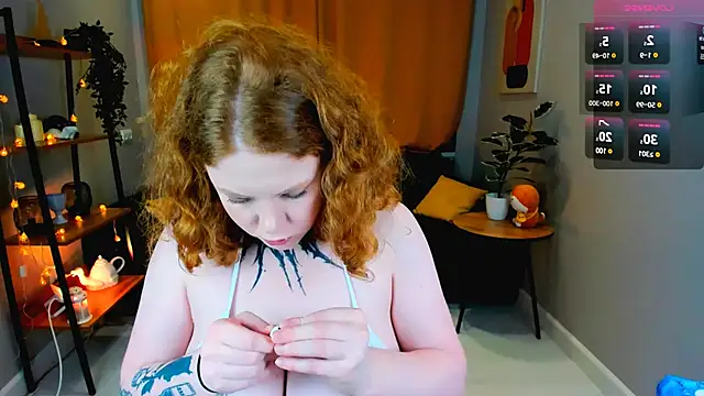 Snapshot of Cassie_xKiss chatting on January 25, 8:10 pm Cassie xKiss online show from January 25, 8:10 pm