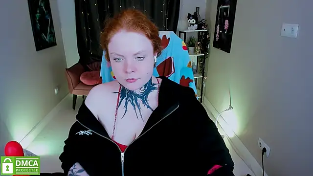 Snapshot of Cassie_xKiss chatting on March 21, 3:01 am Cassie xKiss online show from March 21, 3:01 am