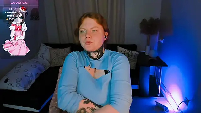 Snapshot of Cassie_xKiss chatting on October 14, 8:53 pm Cassie xKiss online show from October 14, 8:53 pm