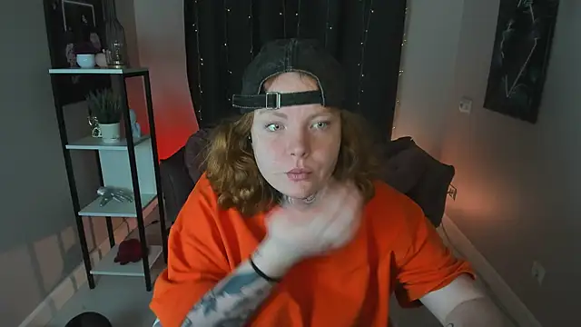 Snapshot of Cassie_xKiss chatting on October 15, 8:42 pm Cassie xKiss online show from October 15, 8:42 pm