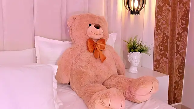 bonniekim  online show from March 6, 2:18 pm