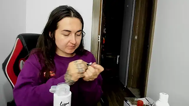 Snapshot of Sweet-Suck69 chatting on February 2, 11:32 pm Sweet-Suck69 online show from February 2, 11:32 pm