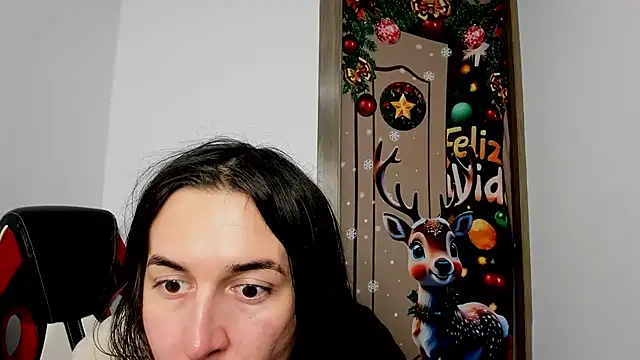 Snapshot of Sweet-Suck69 chatting on February 5, 11:17 pm Sweet-Suck69 online show from February 5, 11:17 pm