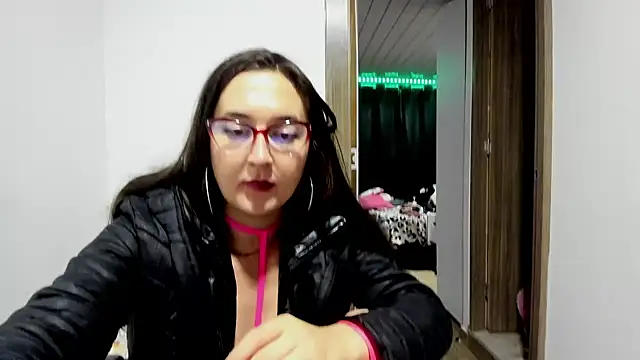 Snapshot of Sweet-Suck69 chatting on February 14, 5:51 am Sweet-Suck69 online show from February 14, 5:51 am