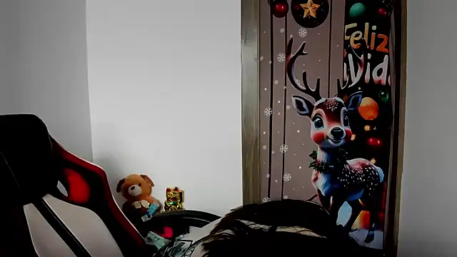 Snapshot of Sweet-Suck69 chatting on February 15, 9:26 pm Sweet-Suck69 online show from February 15, 9:26 pm