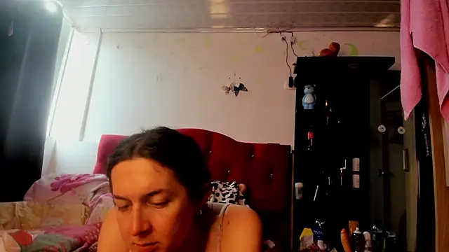 Snapshot of Sweet-Suck69 chatting on December 1, 8:14 pm Sweet-Suck69 online show from December 1, 8:14 pm