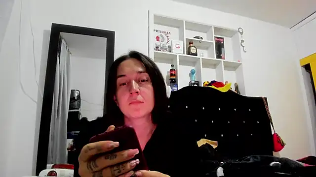 Sweet-Suck69 online show from February 23, 3:48 am