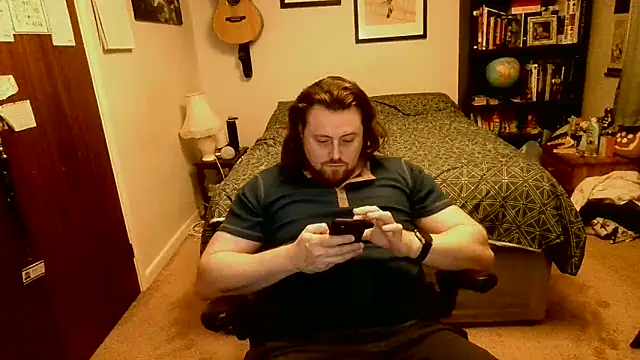 Hairy Guy30 online show from March 10, 11:06 pm