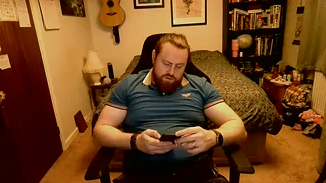 Hairy Guy30 online show from October 9, 8:51 pm