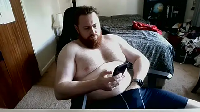 Hairy Guy30 online show from June 23, 5:33 pm