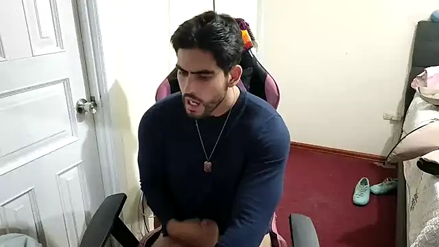 Jackyrose online show from December 16, 11:21 pm