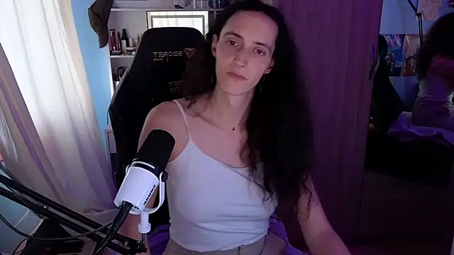 MemiKouki online show from February 11, 4:34 pm