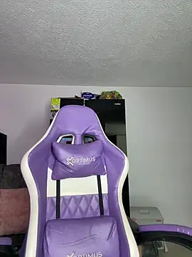 Miaa love6969 online show from April 8, 12:10 am